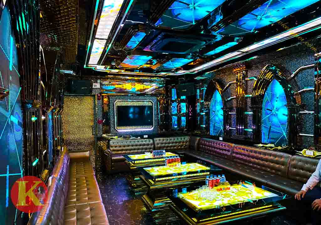 Karaoke Eiffel 33 Nam Đồng | Đặt Phòng | Karaokehanoi.com
