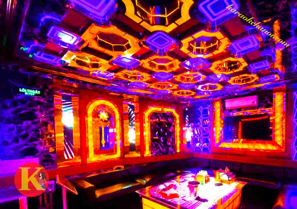 Karaoke GENESIS Số 10 Dương Đình Nghệ | Đặt Bàn | Karaokehanoi.com
