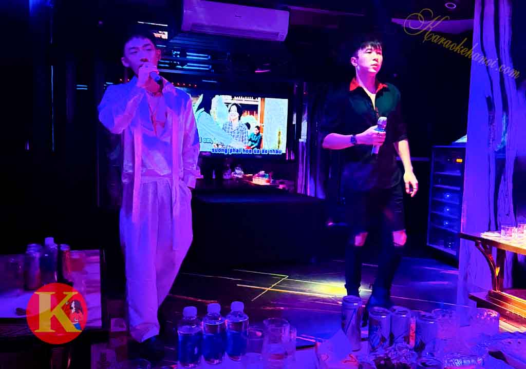 Karaoke Tiptop 85G Nguyễn Khang | Đặt Phòng | Karaokehanoi.com