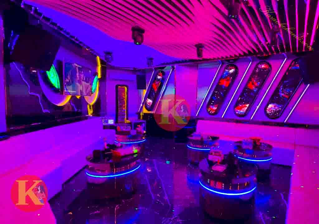 Karaoke London 156 Hoàng Quốc Việt Đặt Phòng | Đặt Phòng | Karaokehanoi.com