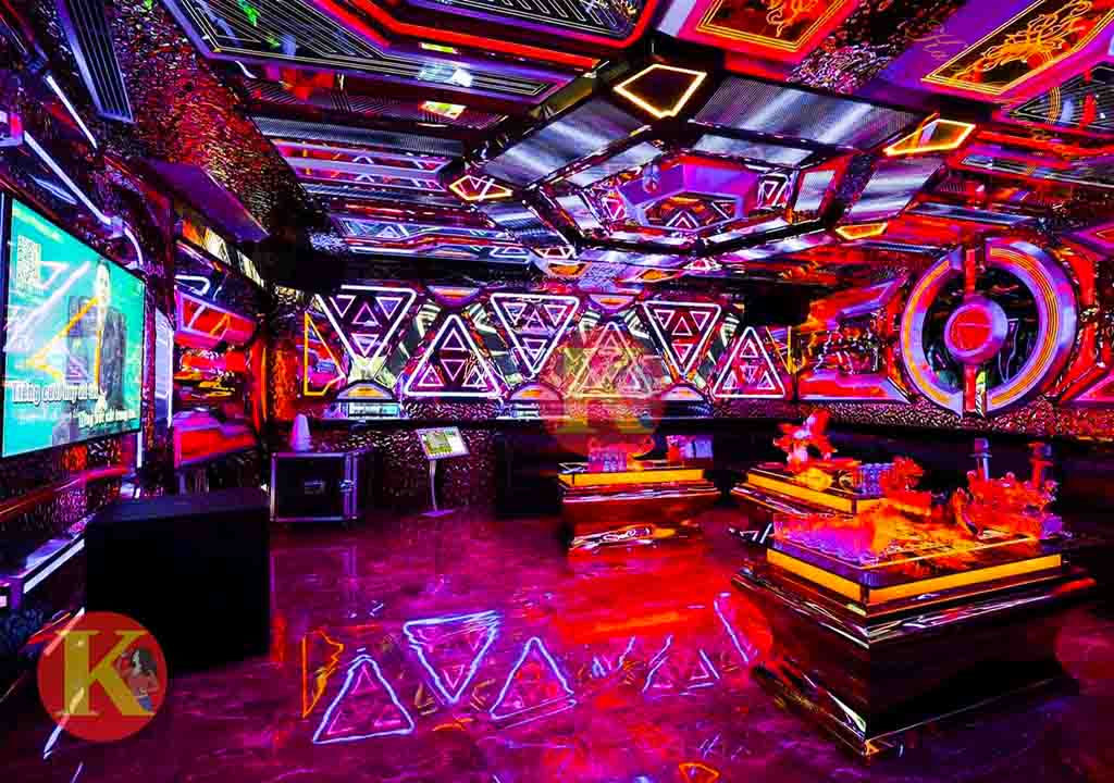 Karaoke Idol 16 Nguyễn Khang | Đặt Phòng | Karaokehanoi.com