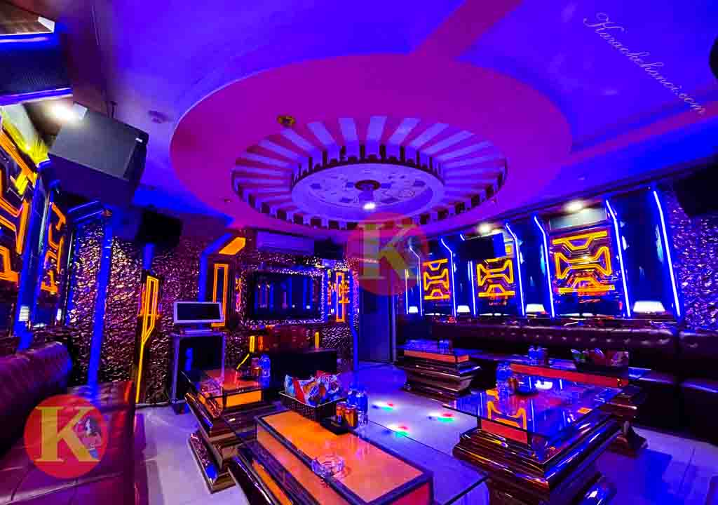 Phòng hát sang trọng tại Karaoke Avenue 54 Trần Thái Tông Cầu Giấy karaokehanoi.com