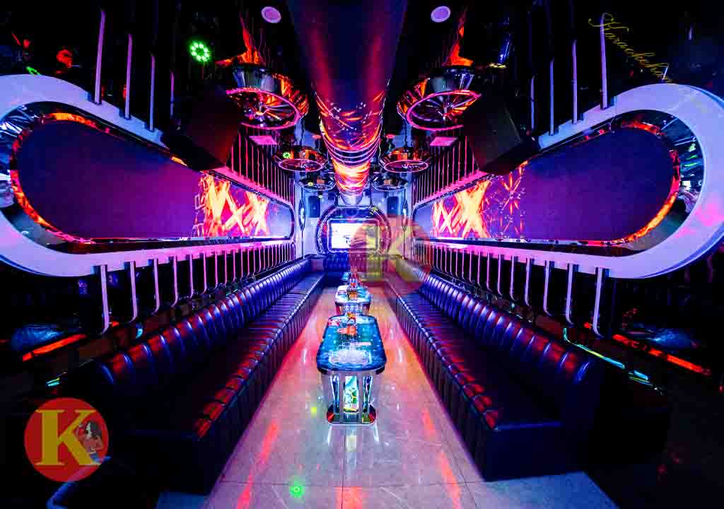Phòng hát sang trọng tại Karaoke Royal 31 33 Nguyễn Khang Cầu Giấy karaokehanoi.com